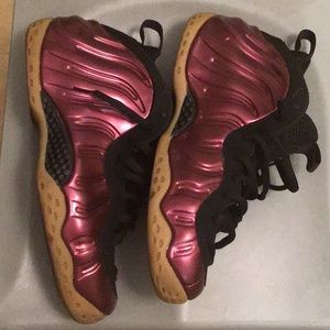 Foamposites size 10 🔥🔥🔥